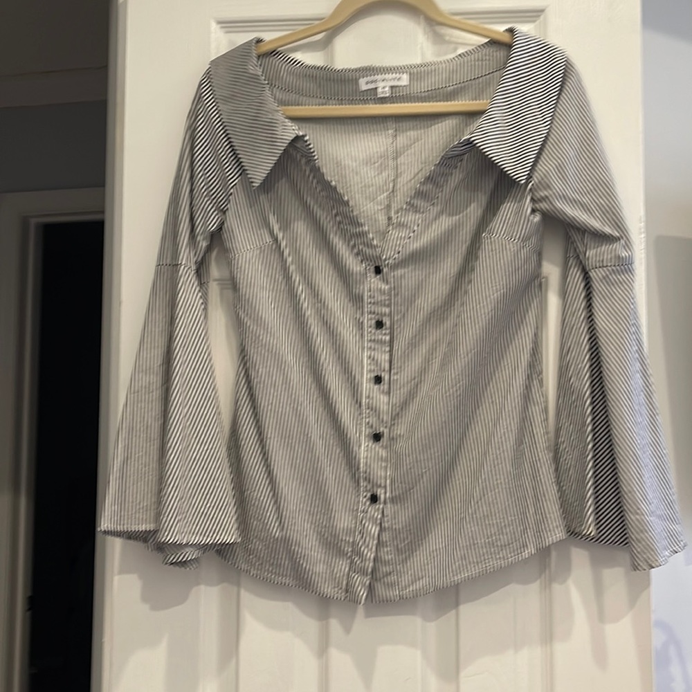 Socialite blouse